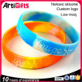 Top qualidade melhor vender pulseiras de silicone populares com logotipo e texto em relevo